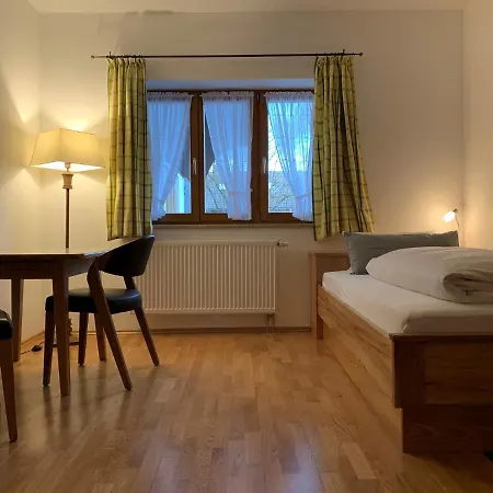 Lejlighed Zum Dammerbauer Straßlach-Dingharting